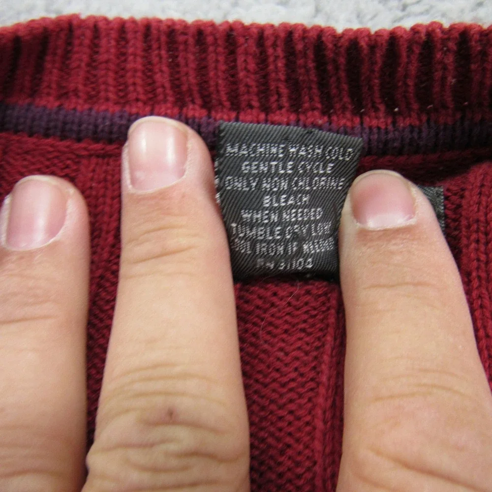 Saddlebred Men's Red Cable Knit V-Neck Long Sleeve Cotton‎ Sweater Med